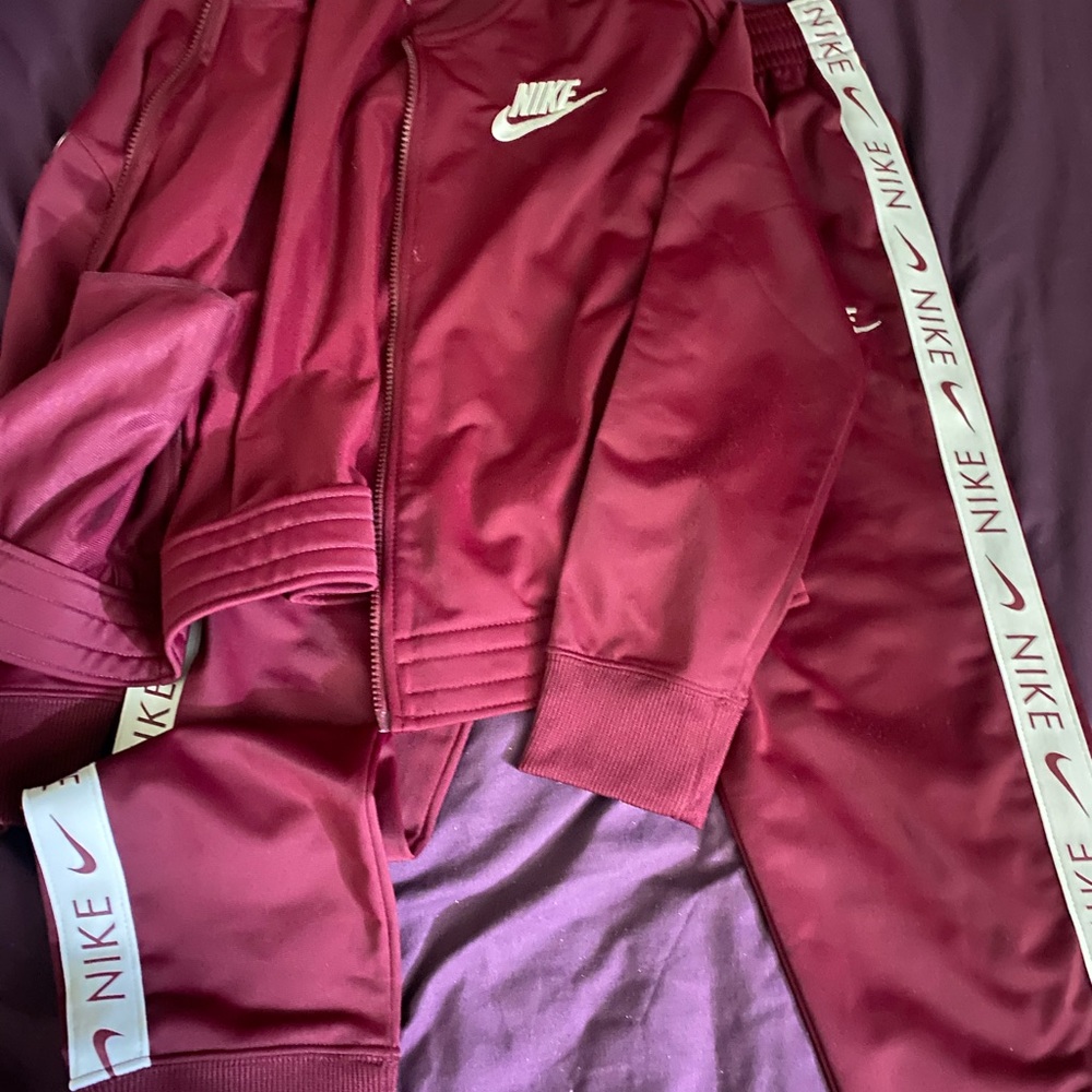Nike Maroon Apparel
